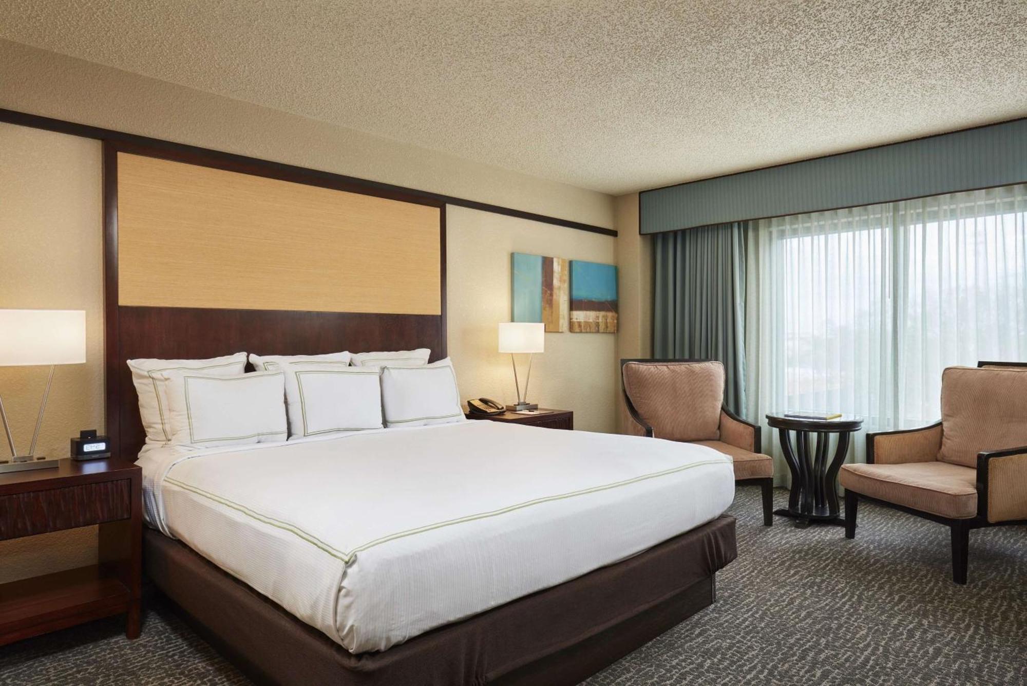 Doubletree By Hilton Hotel Orlando At Seaworld Williamsburg Esterno foto