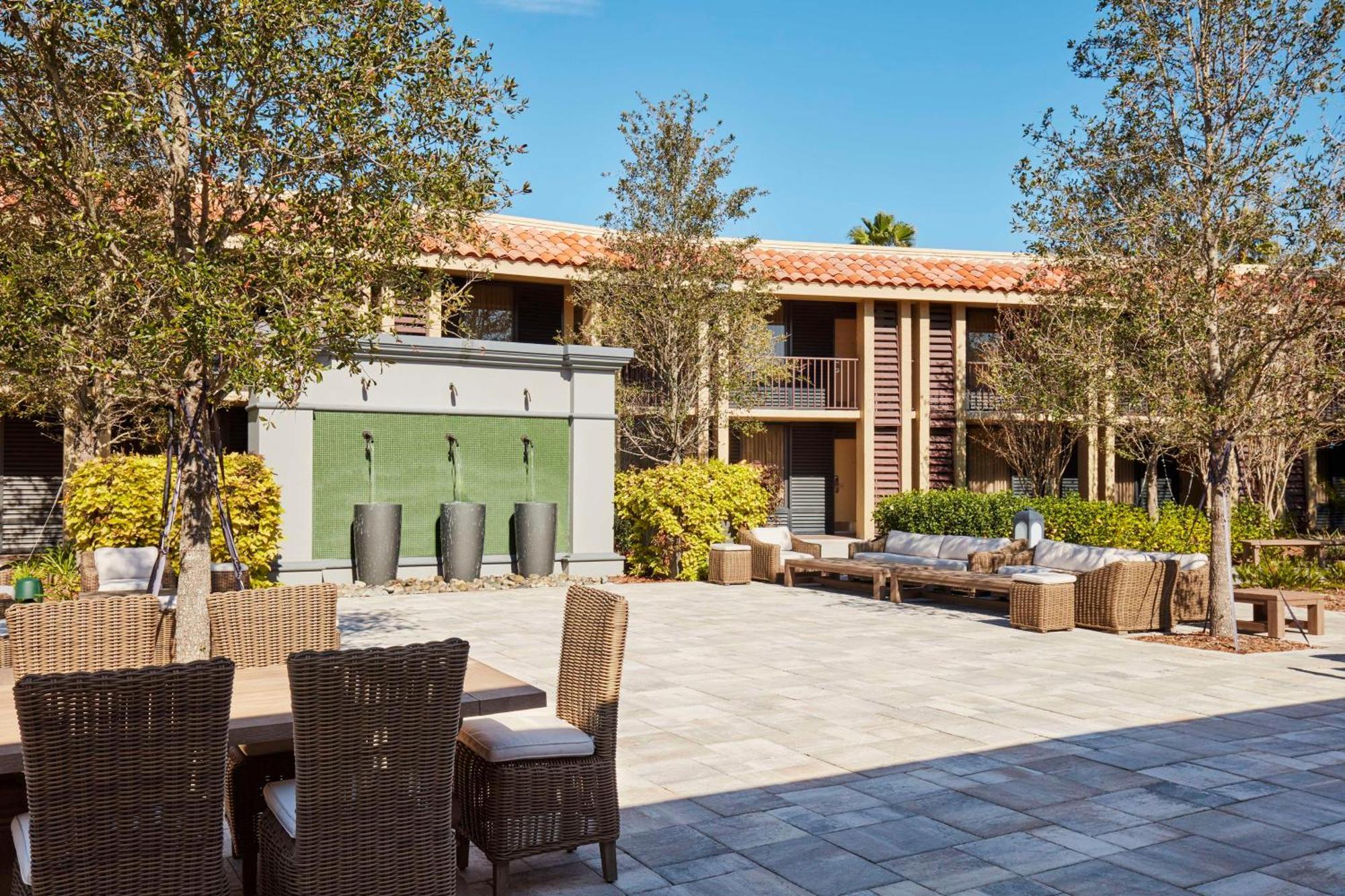 Doubletree By Hilton Hotel Orlando At Seaworld Williamsburg Esterno foto